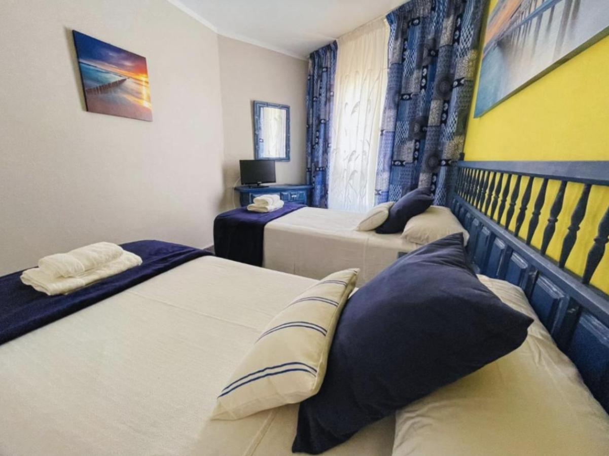 Torres De Yomely - Y2F Apartment Playa de las Americas  Exterior photo