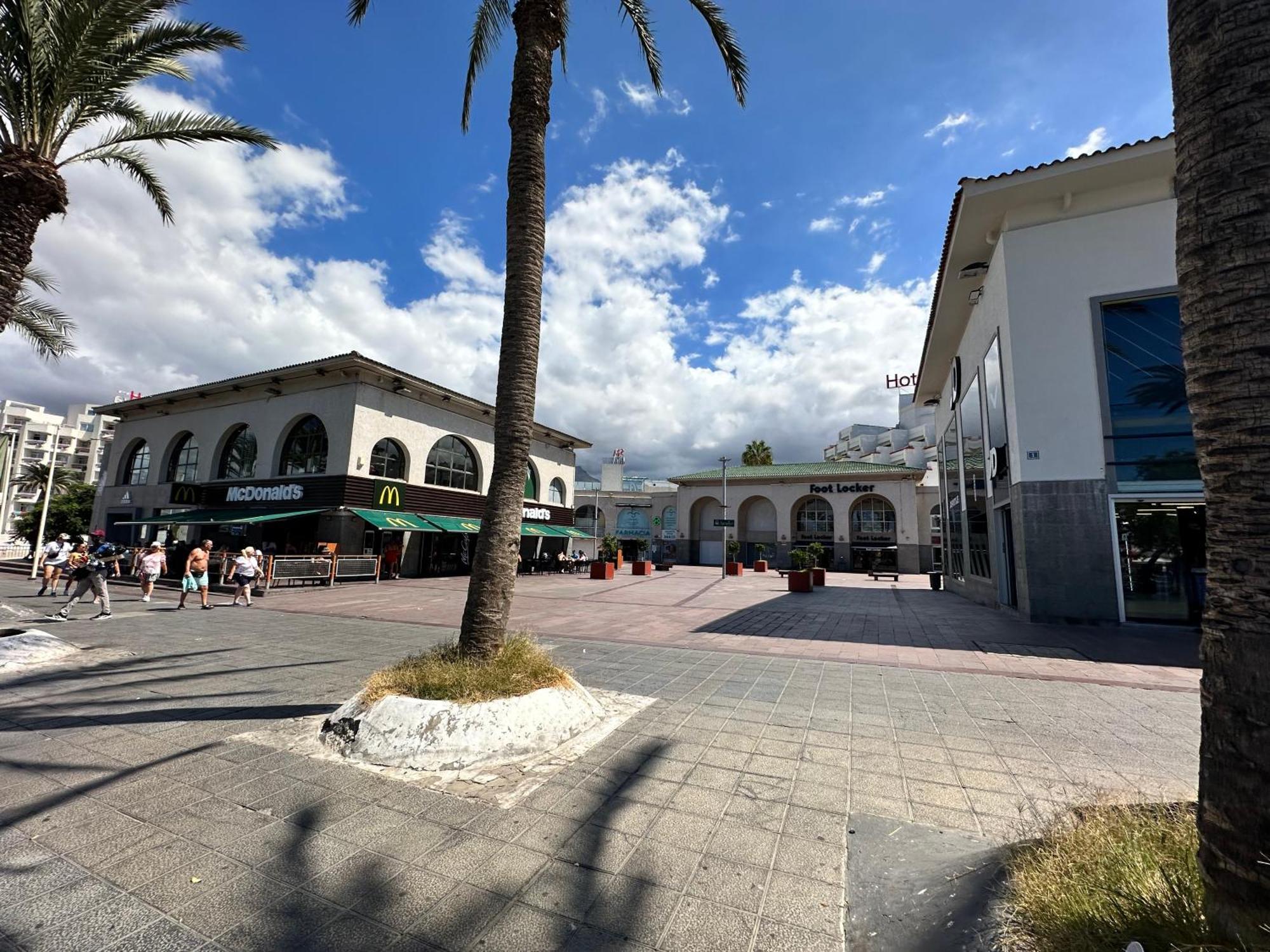 Torres De Yomely - Y2F Apartment Playa de las Americas  Exterior photo